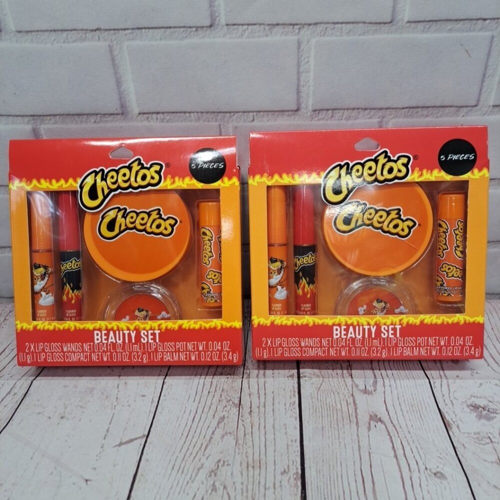 Cheetos Chester Cheetah Beauty Set Compact, Lip Gloss, Balm Gift Set, Lot Of 2